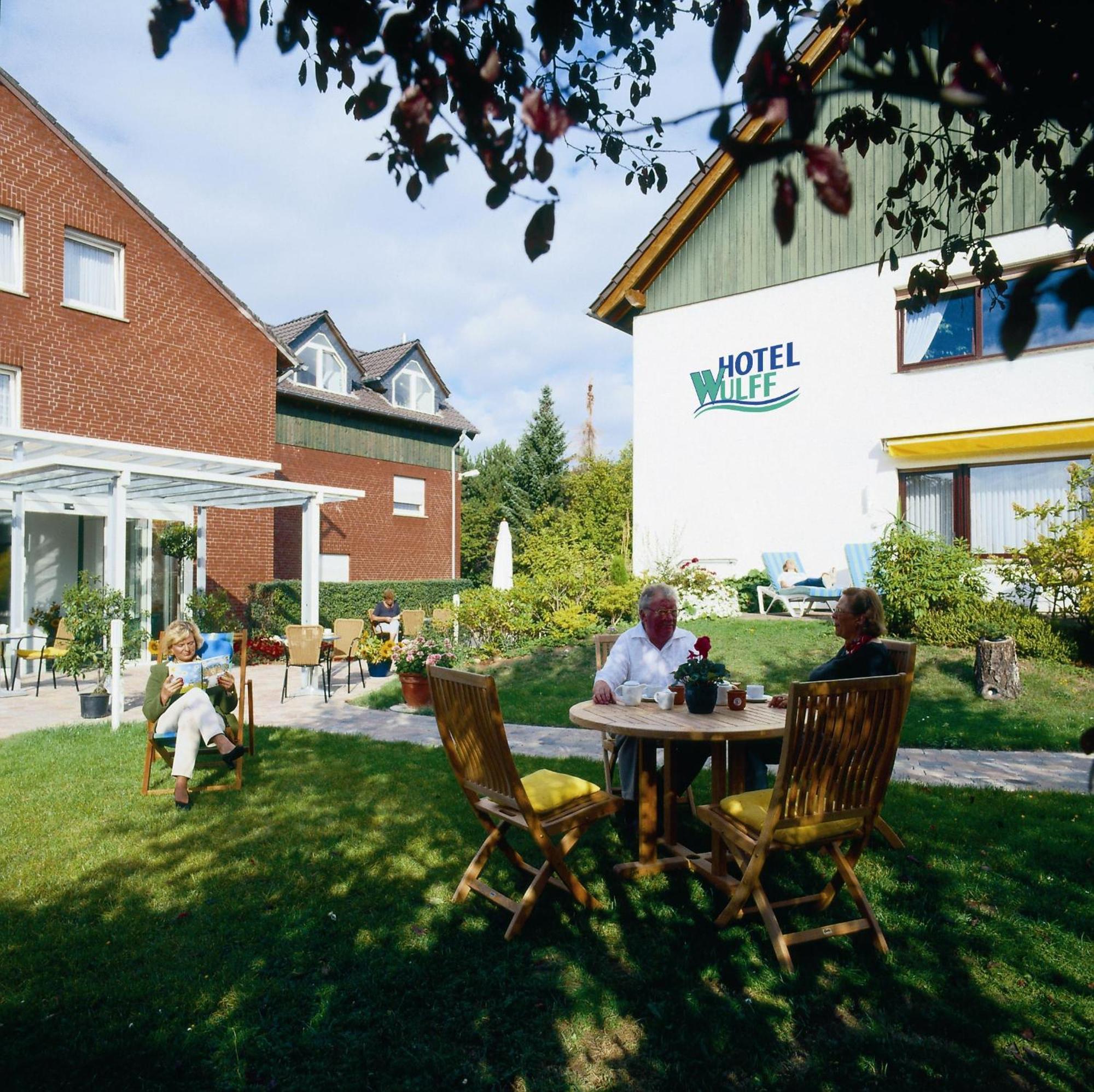 Hotel Wulff Бад-Зассендорф Экстерьер фото